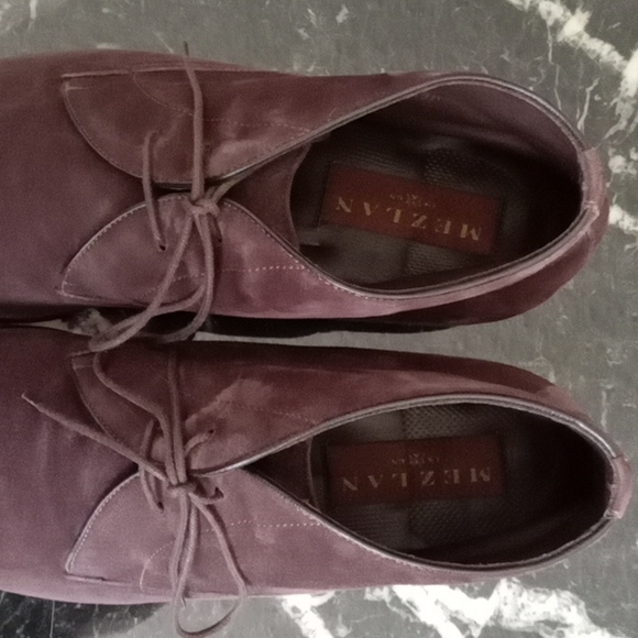 Mezlan made in Spain 1968 model which is very high line of Mezlan suede boots. - Picture 6 of 8